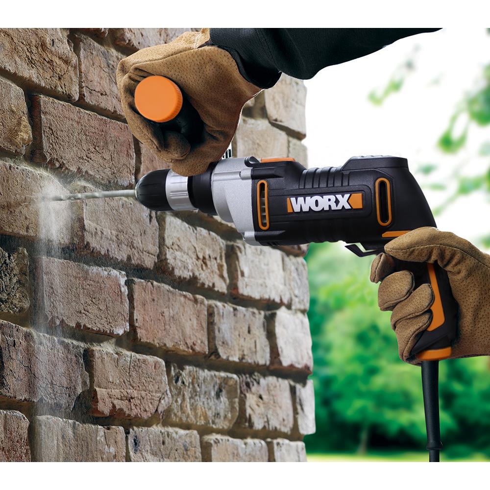 WORX%20WX318%20810Watt%2013mm%20Profesyonel%20Darbeli%20Matkap%20+%206%20Adet%20Uç